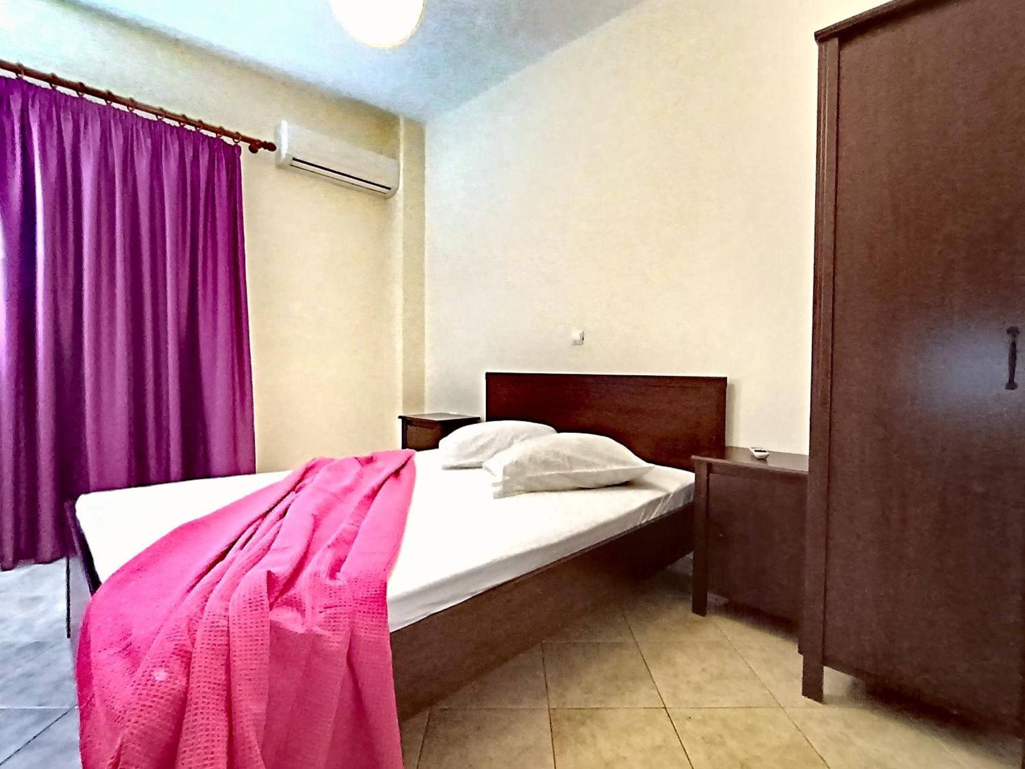 Giorgos Apartments Скала-Фуркас Экстерьер фото