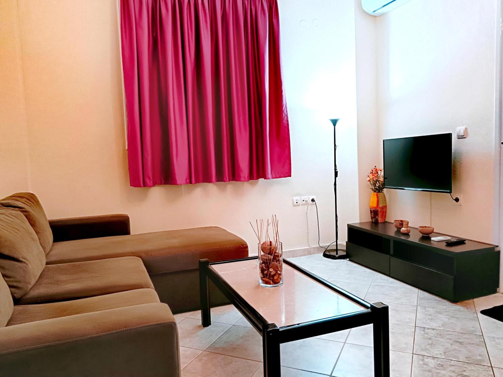 Giorgos Apartments Скала-Фуркас Экстерьер фото